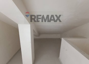 Non correlato - Villa a Schiera Via Maria Teresa D'Austria
23, Santa Teresa di Riva - foto 25