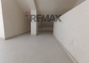 Stanza vuota - Villa a Schiera Via Maria Teresa D'Austria
23, Santa Teresa di Riva - foto 26