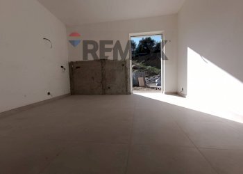 Stanza vuota - Villa a Schiera Via Maria Teresa D'Austria
23, Santa Teresa di Riva - foto 36
