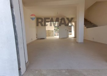 Stanza vuota - Villa a Schiera Via Maria Teresa D'Austria
23, Santa Teresa di Riva - foto 38