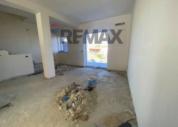 Stanza vuota - Semi-detached house Via Maria Teresa D'Austria
 
23, Santa Teresa di Riva - photo 8
