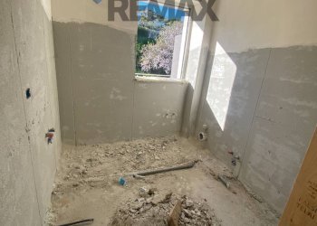 Stanza vuota - Semi-detached house Via Maria Teresa D'Austria
 
23, Santa Teresa di Riva - photo 19