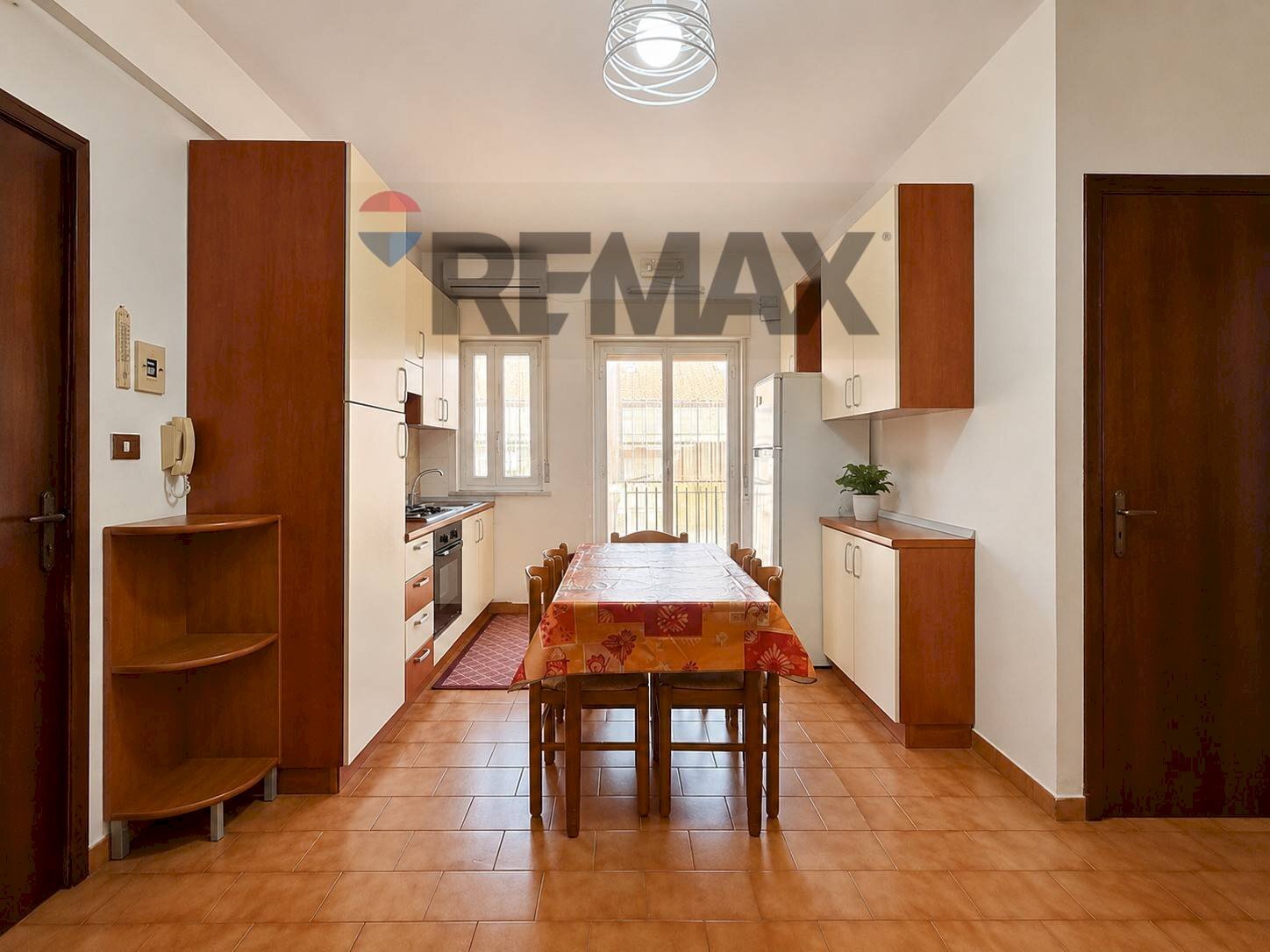Sala da pranzo - Two-room apartment Via Spiaggia
 
25/A, Mascali - photo 1