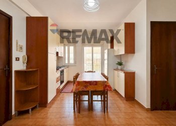 Sala da pranzo - Two-room apartment Via Spiaggia
 
25/A, Mascali - photo 1