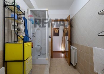Bagno - Trilocale VIA STAZIONE MOTTA
 
70, Motta Sant'Anastasia - foto 14