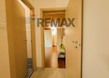 Hall / corridoio - Appartamento via Gabriele D'annunzio
 
91, Catania - foto 7