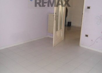 Stanza vuota - Appartamento Via N. Colajanni
 
104, Caltanissetta - foto 6