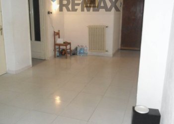 Stanza vuota - Appartamento Via N. Colajanni
 
104, Caltanissetta - foto 9