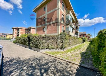 Edificio all\'aperto - Appartamento Via Gaetano Donizetti
 
21, San Giovanni la Punta - foto 2