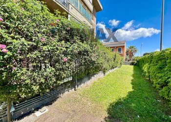 Giardino - Appartamento Via Gaetano Donizetti
 
21, San Giovanni la Punta - foto 3