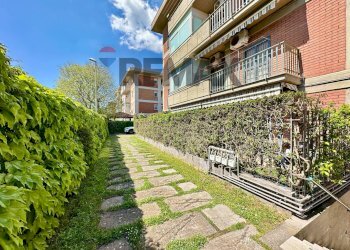 Giardino - Appartamento Via Gaetano Donizetti
 
21, San Giovanni la Punta - foto 4