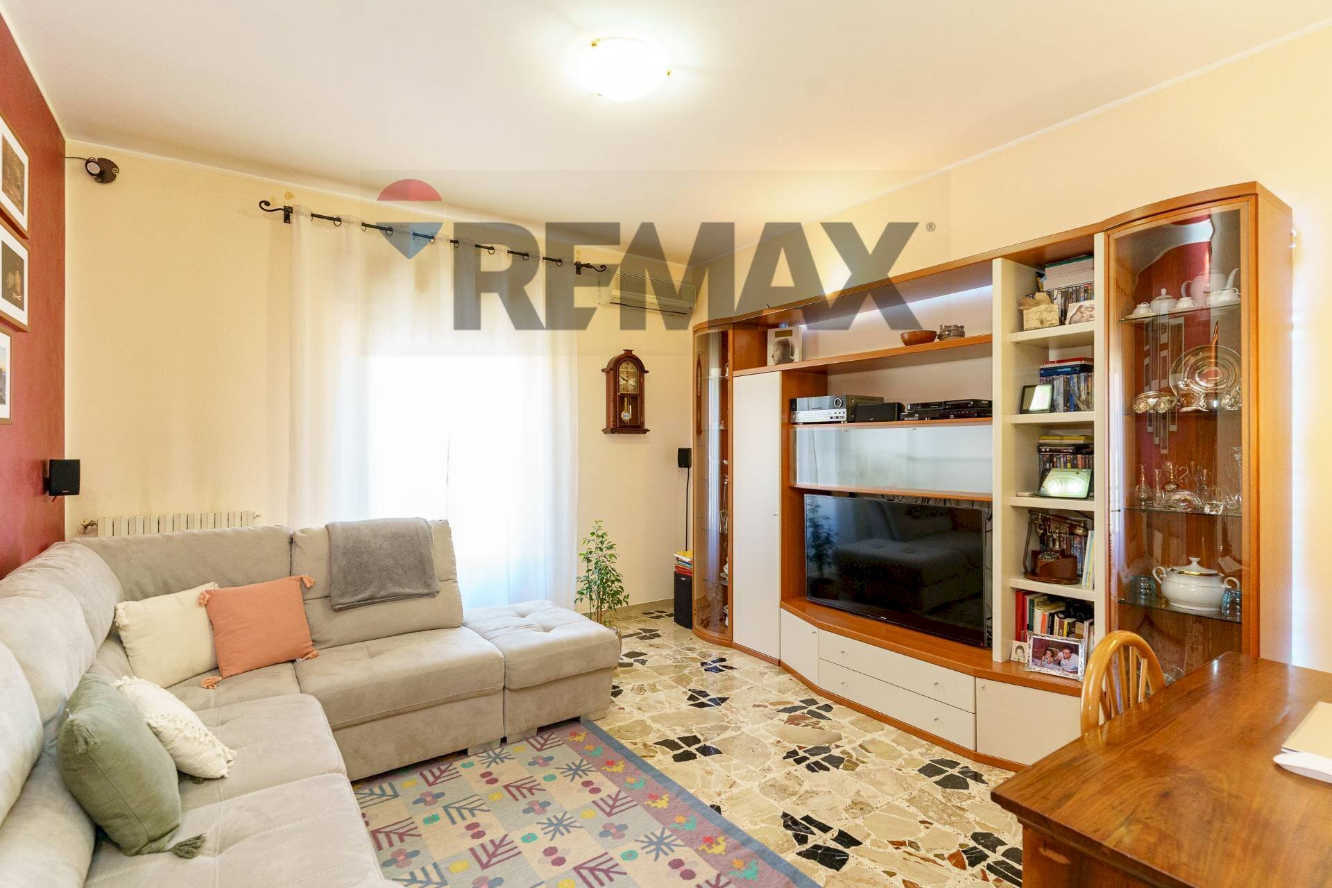 Soggiorno - Casa indipendente Corso Kennedy
 
6, Troina - foto 1