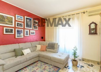 Soggiorno - Casa indipendente Corso Kennedy
 
6, Troina - foto 2