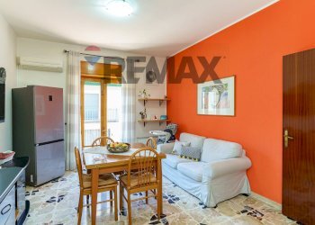 Sala da pranzo - Casa indipendente Corso Kennedy
 
6, Troina - foto 8