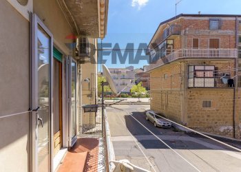 Edificio all\'aperto - Casa indipendente Corso Kennedy
 
6, Troina - foto 9