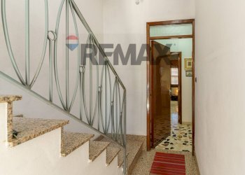 Scale - Casa indipendente Corso Kennedy
 
6, Troina - foto 11