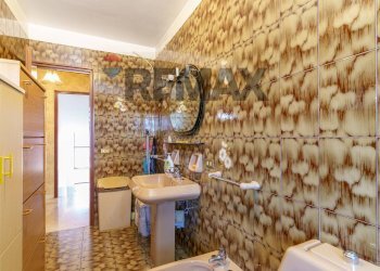 Bagno - Casa indipendente Corso Kennedy
 
6, Troina - foto 47