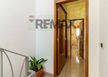 Hall / corridoio - Casa indipendente Corso Kennedy
 
6, Troina - foto 57