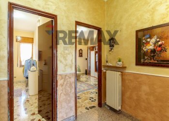 Hall / corridoio - Casa indipendente Corso Kennedy
 
6, Troina - foto 58