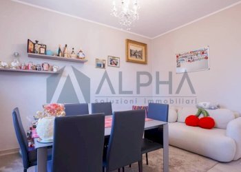 Salone - Three-room apartment via Zambrini, Faenza - photo 2