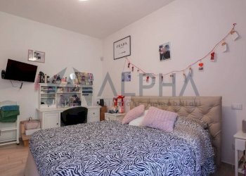 Camera da letto - Three-room apartment via Zambrini, Faenza - photo 11