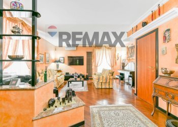 Soggiorno - Casa semi indipendente Via Palmiro Togliatti
 
14, Cinisello Balsamo - foto 9