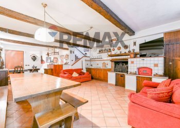 Sala da pranzo - Casa semi indipendente Via Palmiro Togliatti
 
14, Cinisello Balsamo - foto 20