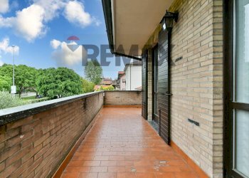 Balcone - Casa semi indipendente Via Palmiro Togliatti
 
14, Cinisello Balsamo - foto 42