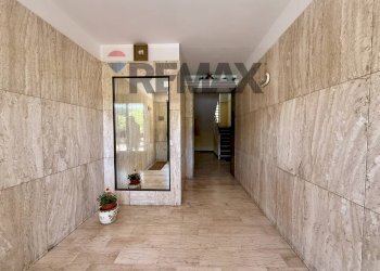 Ricezione / Lobby - Appartamento Via Alfonso Canciani
 
2, Trieste - foto 3