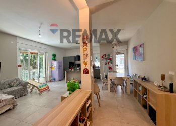 Sala da pranzo - Four-room apartment Via Del Giambellino
 
1, Trieste - photo 11