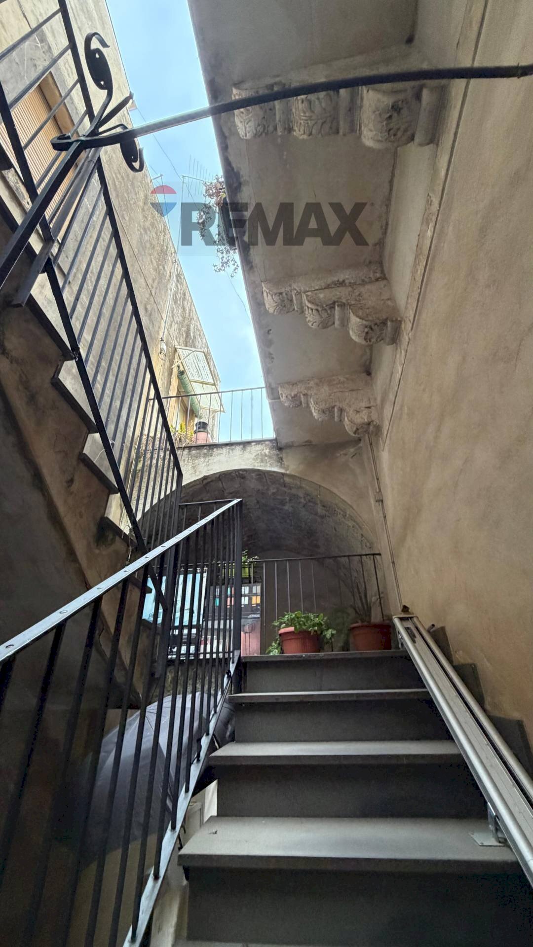 Scale - Semi-detached house Via Regina Margherita
 
24, Sortino - photo 3