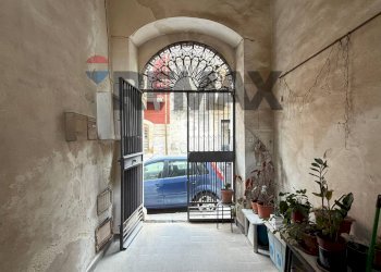 Ricezione / Lobby - Semi-detached house Via Regina Margherita
 
24, Sortino - photo 2