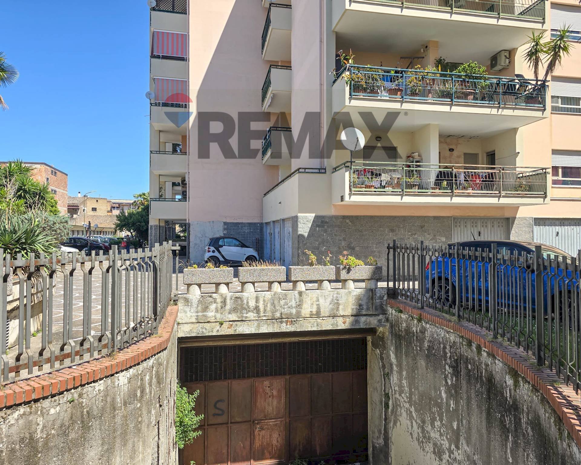 Edificio all\'aperto - Laboratorio Corso Aldo Moro
260, Santa Maria Capua Vetere - foto 2
