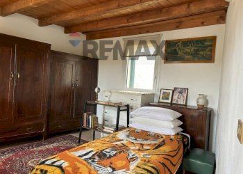 Camera / camera da letto - Casa indipendente Via Antonio Fogazzaro
 
17, Caltrano - foto 2