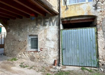 Casa all\'aperto - Casa indipendente Via Antonio Fogazzaro
 
17, Caltrano - foto 7