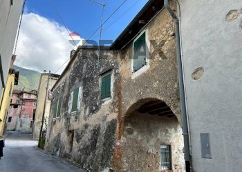 Edificio all\'aperto - Casa indipendente Via Antonio Fogazzaro
 
17, Caltrano - foto 11