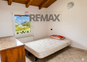 Camera / camera da letto - Independent house Via Razziche, Darfo Boario Terme - photo 8