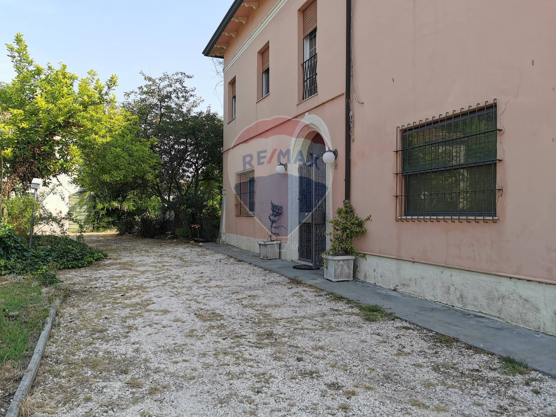 Casa all\'aperto - Casa indipendente Via Bondenese
 
127, Cento - foto 1