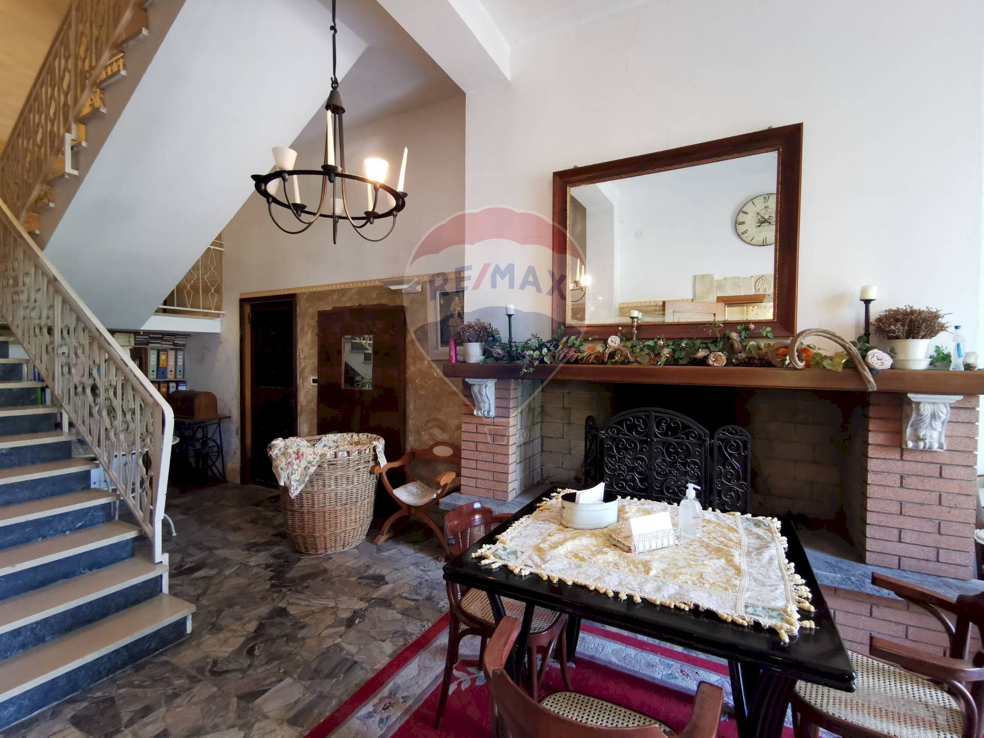Sala da pranzo - Casa indipendente Via Bondenese
127, Cento - foto 3