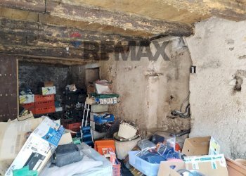 Dispensa di stoccaggio - Casa semi indipendente Via Molini
 
17, Fonzaso - foto 20