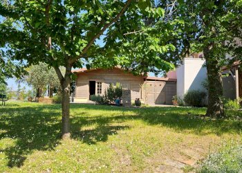 Foto 14 - Rustico via Salvamaggio
 
1, Colli al Metauro - foto 14