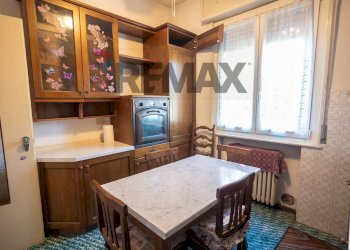 Sala da pranzo - Three-room apartment Via Timavo
 
6, Fidenza - photo 5