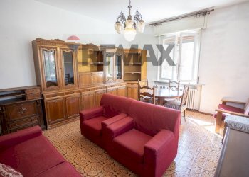 Sala da pranzo - Three-room apartment Via Timavo
 
6, Fidenza - photo 7