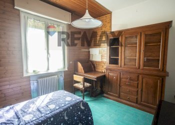 Camera / camera da letto - Three-room apartment Via Timavo
 
6, Fidenza - photo 22