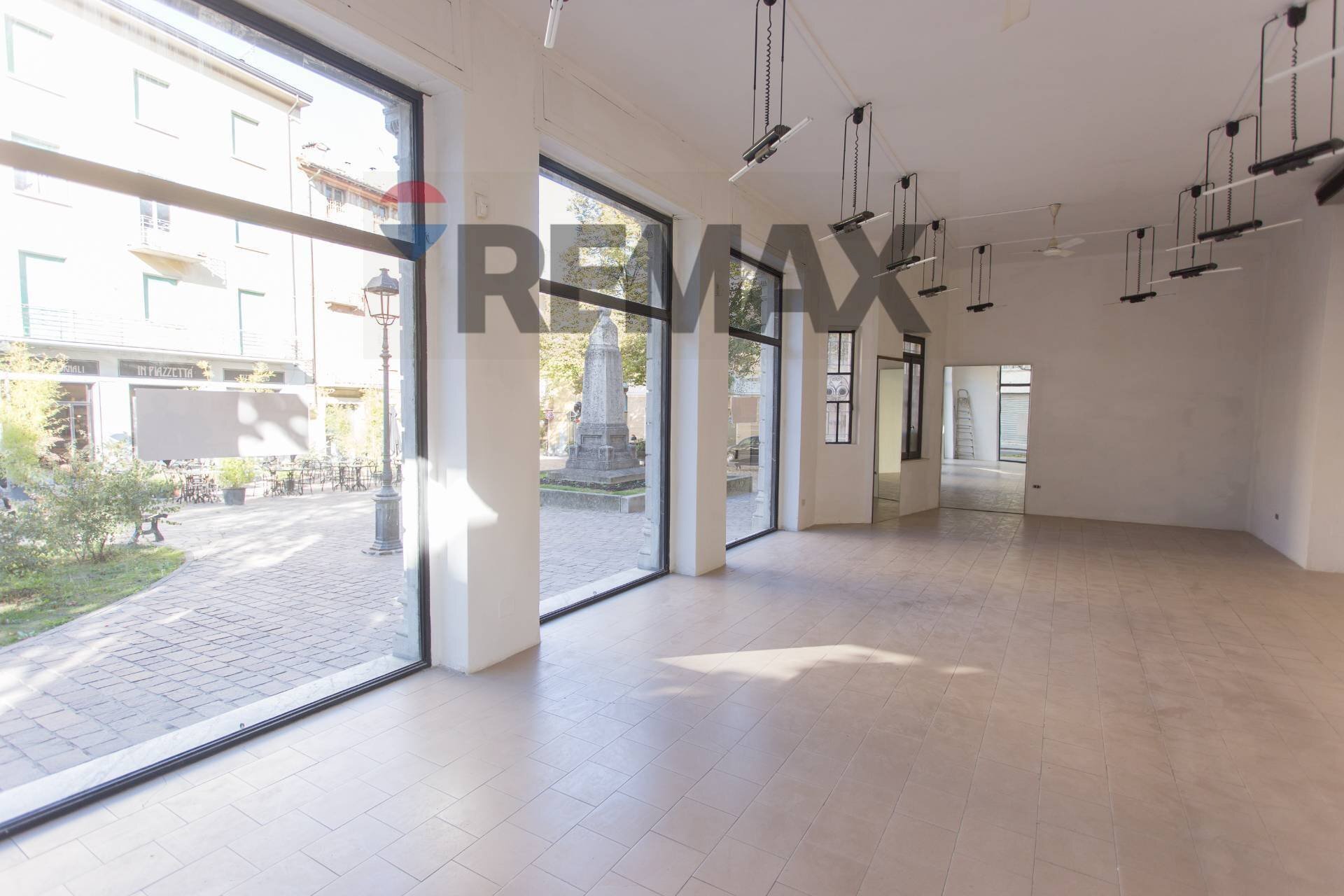 Stanza vuota - Negozio Via Milano
 
21/A, Salsomaggiore Terme - foto 3