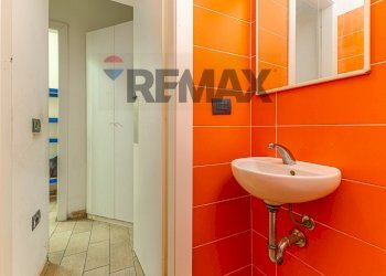 Bagno - Locale Commerciale Via Vittorio Bellieni
4, Sassari - foto 33
