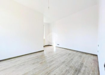 Two-room apartment Via Giuseppe Candiani, Milano (neighborhood Dergano) - photo 10