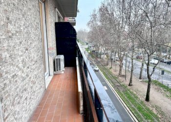 Balcone - Appartamento Viale Zara
 
13, Milano - foto 2