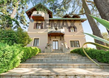Casa all\'aperto - Villa Via Vigorelli
 
160, Casteggio - foto 1