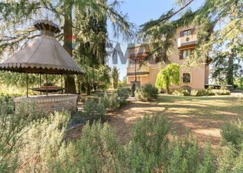 Giardino - Villa Via Vigorelli
 
160, Casteggio - foto 60